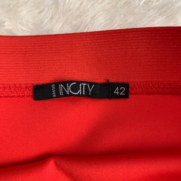 Skirt - Picture 2 of 2